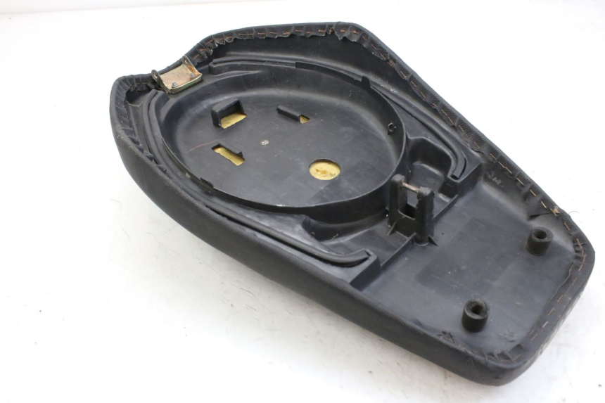 photo de SIEDZENIE KEEWAY F-ACT FACT 50 (2006 - 2011) - Zoom stanu zużycia