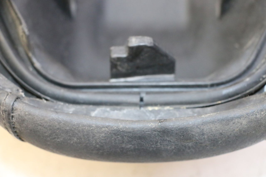 photo de SIEDZENIE HONDA FES S-WING SWING ABS 125 (2007 - 2015) - Szczegół części