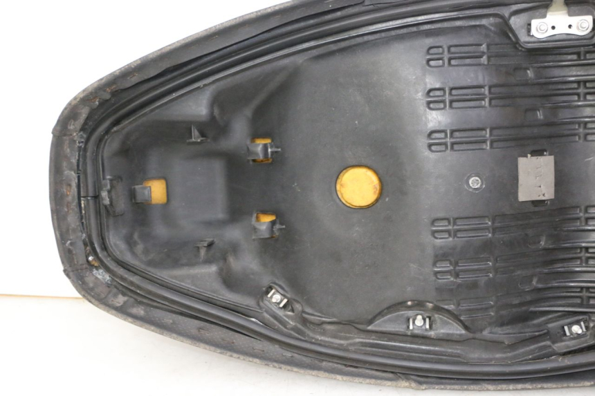 photo de SIEDZENIE HONDA FES S-WING SWING ABS 125 (2007 - 2015) - Zdjęcie dodatkowe