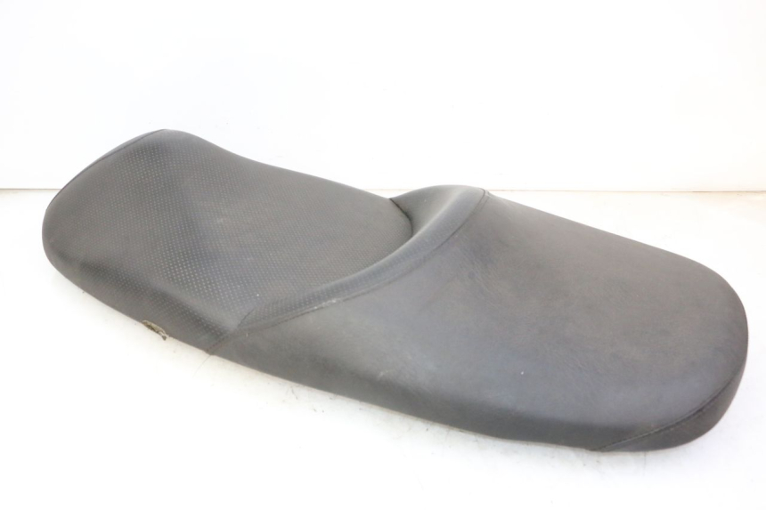 photo de SIEDZENIE HONDA FES S-WING SWING ABS 125 (2007 - 2015) - Punkty mocowania