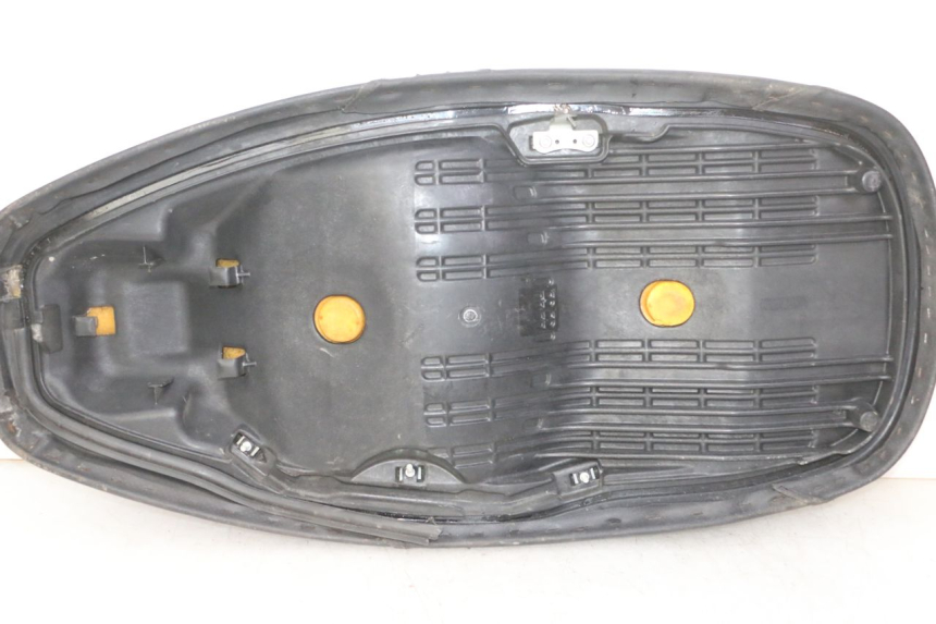 photo de SIEDZENIE HONDA FES S-WING SWING ABS 125 (2007 - 2015) - Widok ogólny