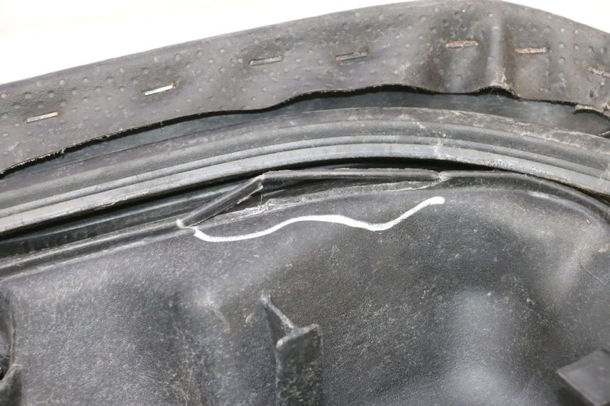 photo de SIEDZENIE HONDA FES S-WING SWING ABS 125 (2007 - 2015) - Kontrola wizualna