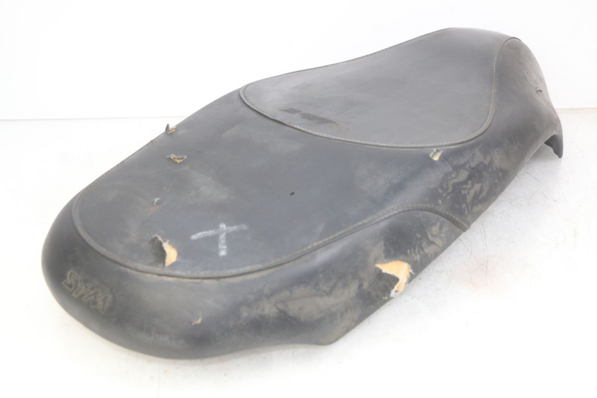 photo de SIEDZENIE SYM FIDDLE 3 III 125 (2014 - 2020) - Alternatywny kąt