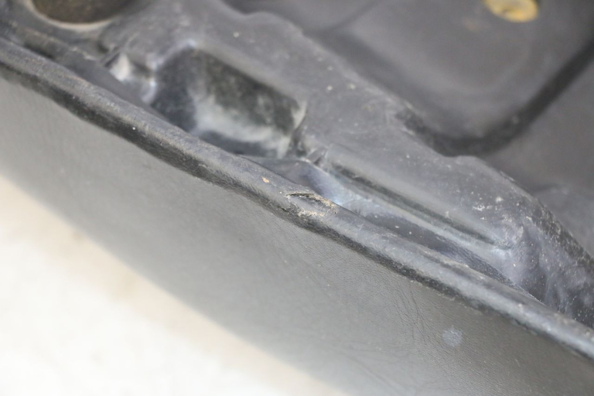 photo de SIEDZENIE YAMAHA FJ 36Y 1100 (1984 - 1985) - Zbliżenie techniczne