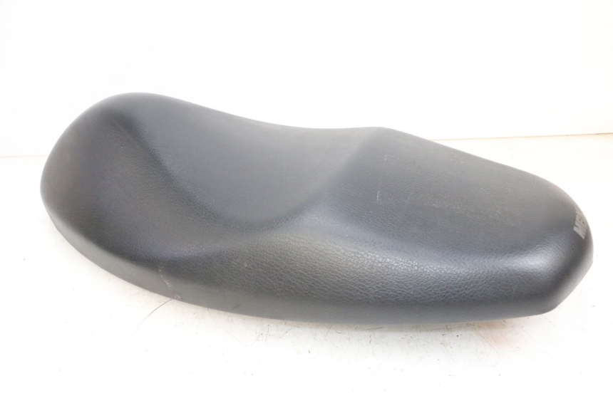 photo de SIEDZENIE MBK FLAME X 125 (2007 - 2016) - Zbliżenie komponentów