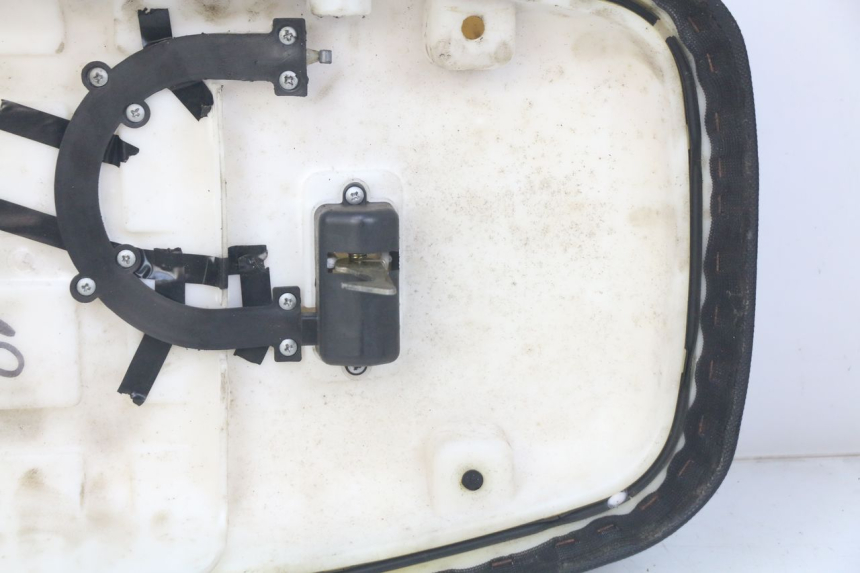 photo de SIEDZENIE KREIDLER FLORY CLASSIC 4T 50 (2013 - 2023) - Zbliżenie komponentów