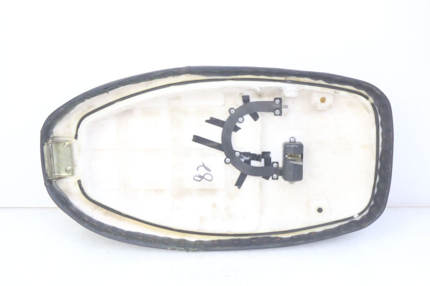 photo de SIEDZENIE KREIDLER FLORY CLASSIC 4T 50 (2013 - 2023) - Widok z bliska