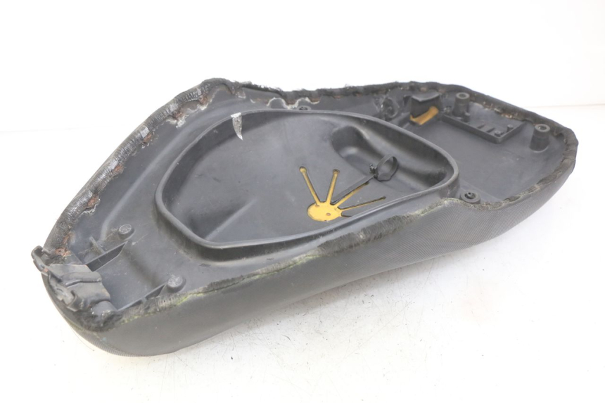 photo de SIEDZENIE PIAGGIO FLY 2T 50 (2004 - 2017) - Zdjęcie dodatkowe