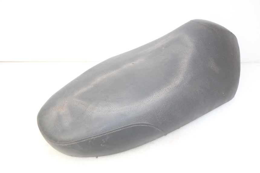 photo de SIEDZENIE PIAGGIO FLY 4T 50 (2013 - 2017) - Zbliżenie techniczne