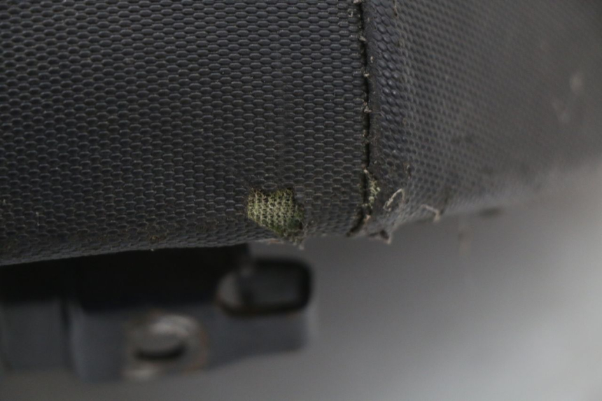 photo de SIEDZENIE PIAGGIO FLY 4T 50 (2004 - 2010) - Widok z bliska