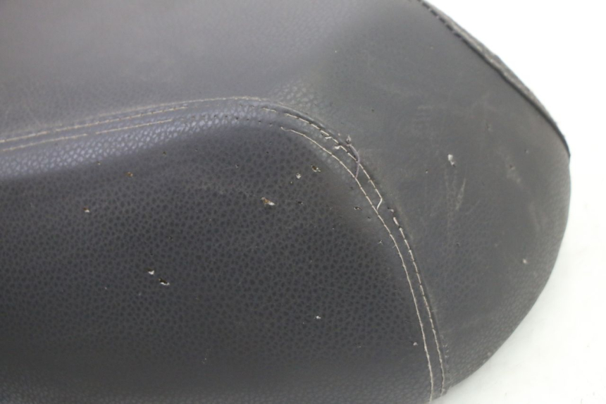 photo de SIEDZENIE VENESI FLY RETRO 4T 50 (2020 - 2025) - Inny kąt widzenia