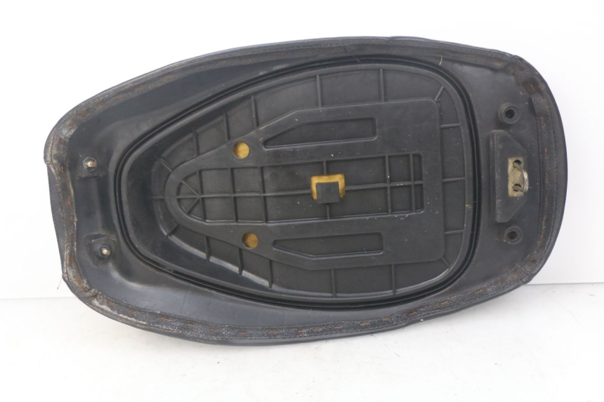 photo de SIEDZENIE SACHS FY125T FY T 125 (2007 - 2011) - Szczegół części