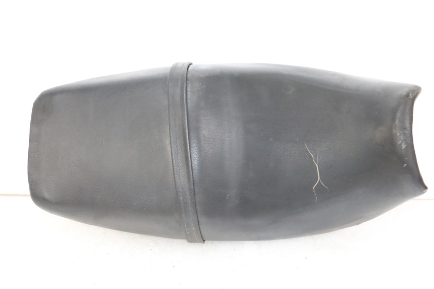 photo de SIEDZENIE HYOSUNG GF 125 (2001 - 2005) - Widok główny