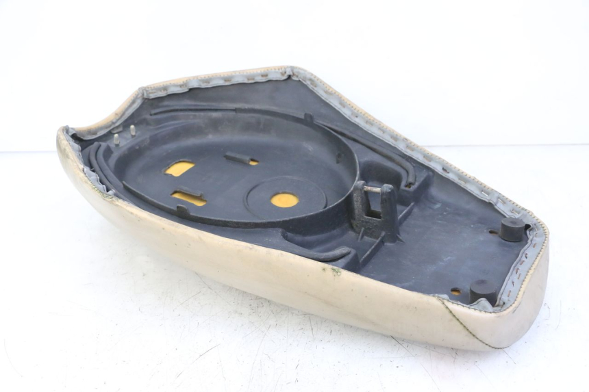 photo de SIEDZENIE GOES WIKI 125 (2010 - 2015) - Zoom stanu zużycia