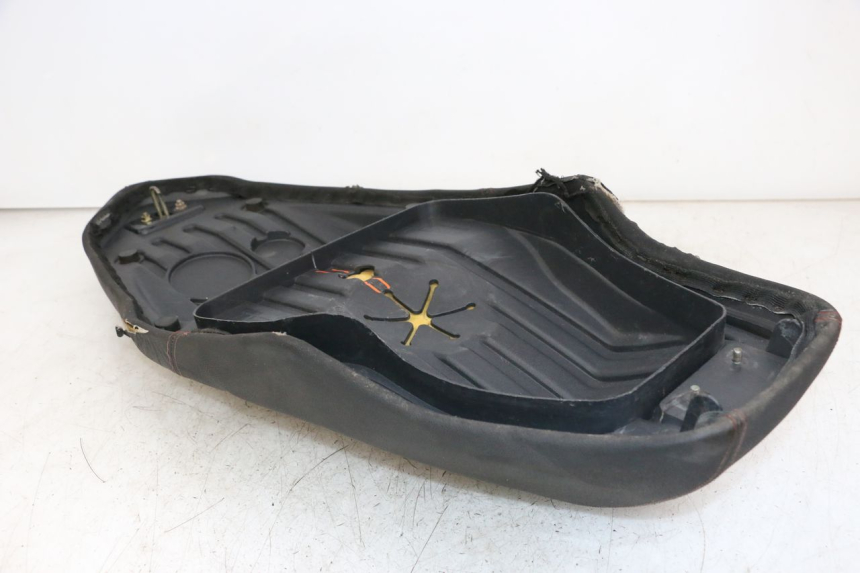 photo de SIEDZENIE NECO GPX LC 2T 50 (2014 - 2018) - Widok z bliska