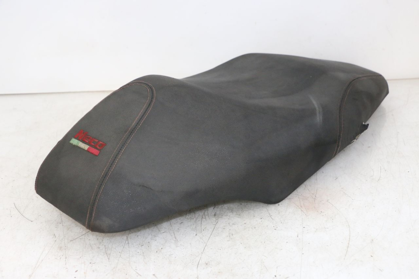 photo de SIEDZENIE NECO GPX LC 2T 50 (2014 - 2018) - Punkty mocowania