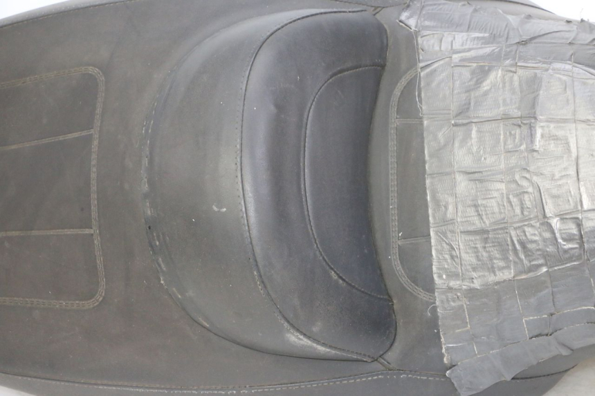 photo de SIEDZENIE KYMCO GRAND DINK 125 (2008 - 2014) - Struktura - zbliżenie