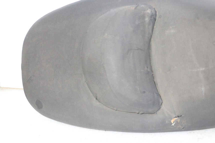 photo de SIEDZENIE KYMCO GRAND DINK 125 (2002 - 2007) - Struktura - zbliżenie