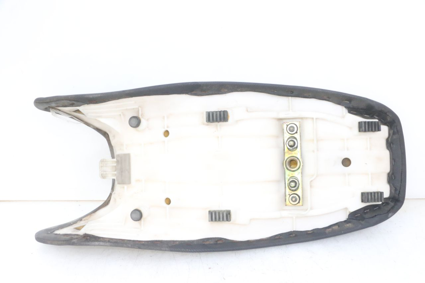 photo de SIEDZENIE SUZUKI GS GSE 500 (2001 - 2003) - Widok ogólny