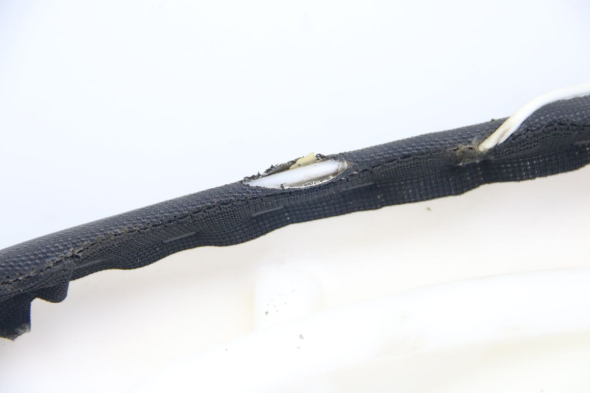 photo de SIEDZENIE JM MOTORS GT LINE 4T 50 (2021 - 2023) - Zoom stanu zużycia