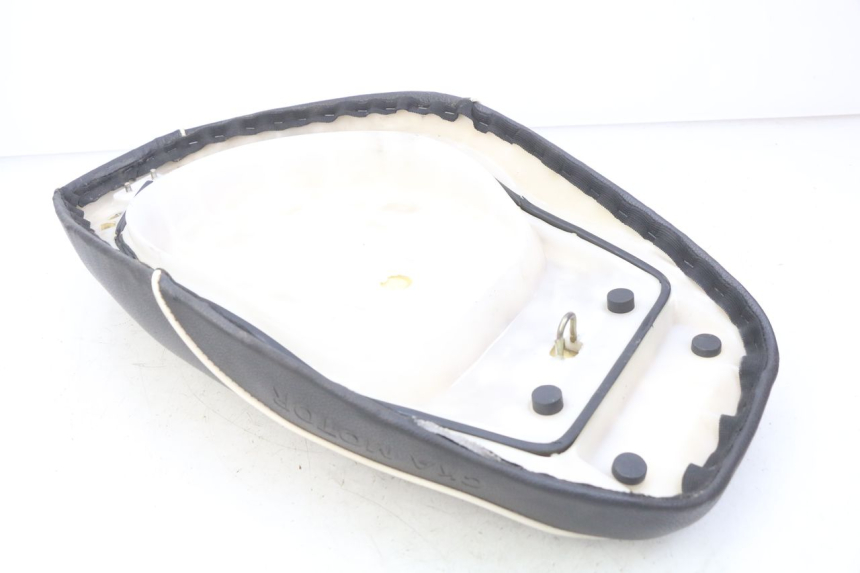 photo de SIEDZENIE EUROCKA GTR 50 (2018 - 2021) - Zoom stanu zużycia