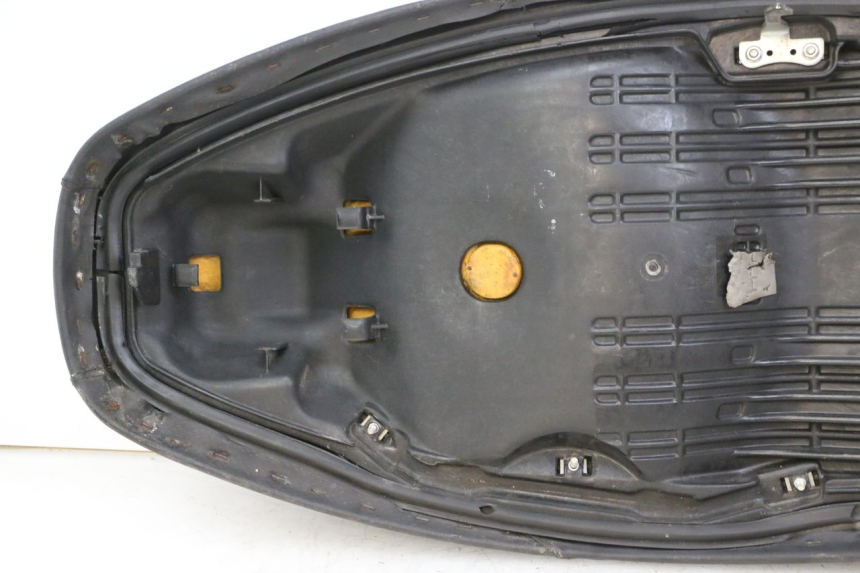 photo de SIEDZENIE HONDA FES S-WING SWING ABS 125 (2007 - 2015) - Zdjęcie dodatkowe