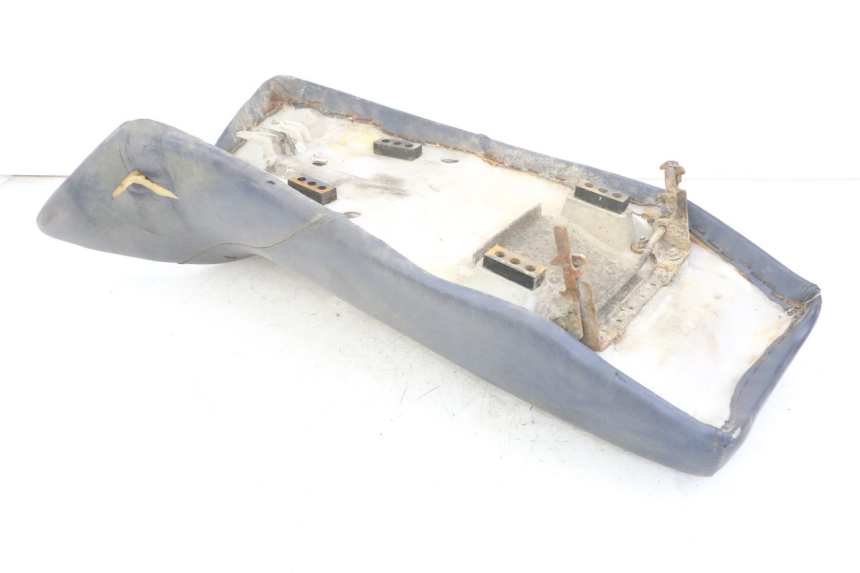 photo de SIEDZENIE HONDA MTX TC02 125 (1987 - 1989) - Inny kąt widzenia