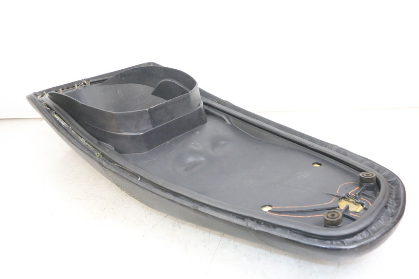 photo de SIEDZENIE SYM JET 14 4T 50 (2018 - 2022) - Widok produktu