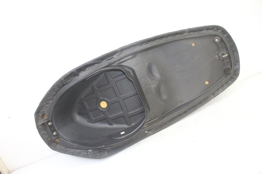 photo de SIEDZENIE SYM JET 14 4T 50 (2018 - 2022) - Punkty mocowania