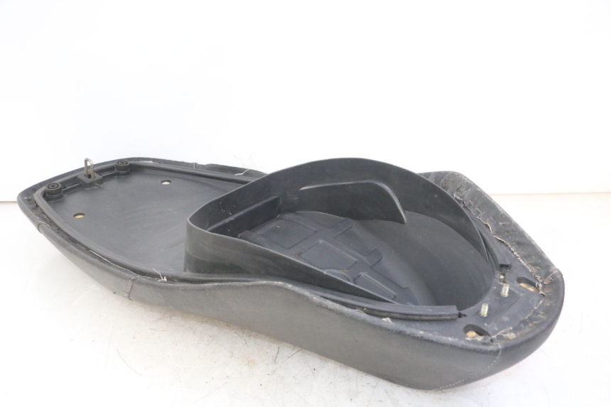 photo de SIEDZENIE SYM JET 14 4T 50 (2018 - 2022) - Widok ogólny