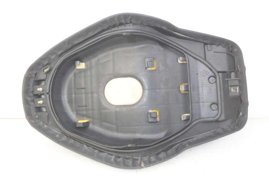 photo de SIEDZENIE SYM JET EURO X 2T 50 (2003 - 2007) - Stan powierzchni