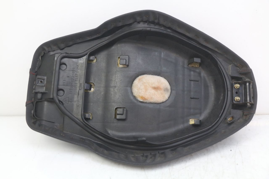 photo de SIEDZENIE SYM JET EURO X 2T 50 (2003 - 2007) - Zbliżenie techniczne