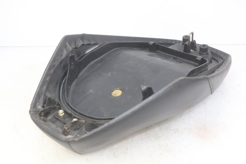 photo de SIEDZENIE SYM JET SPORT XR 50 (2006 - 2015) - Stan powierzchni