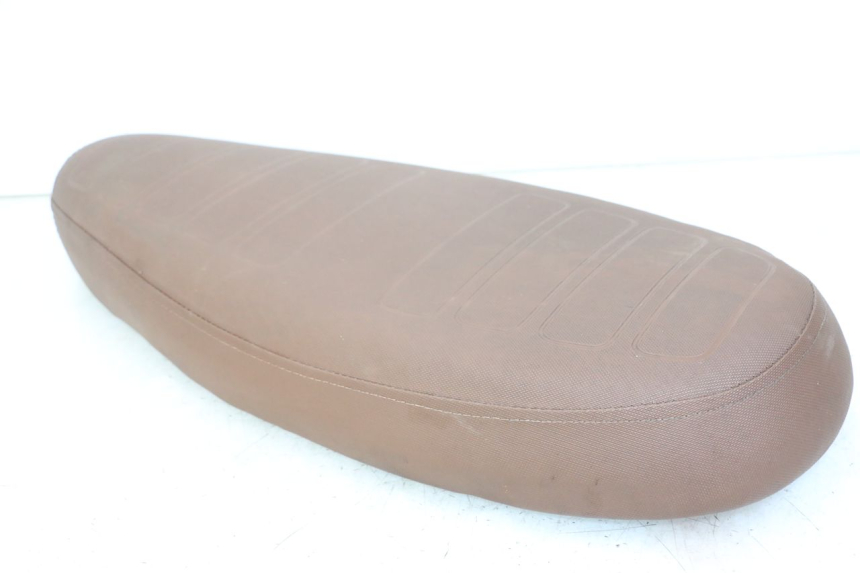 photo de SIEDZENIE JM MOTORS VX 125 (2022 - 2025) - Zbliżenie komponentów