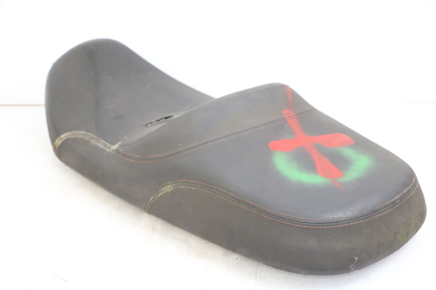 photo de SIEDZENIE SYM JOYRIDE EVO 125 (2009 - 2016) - Szczegóły charakterystyczne