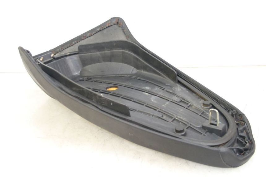 photo de SIEDZENIE RIDE KALLIO 50 (2010 - 2019) - Stan powierzchni