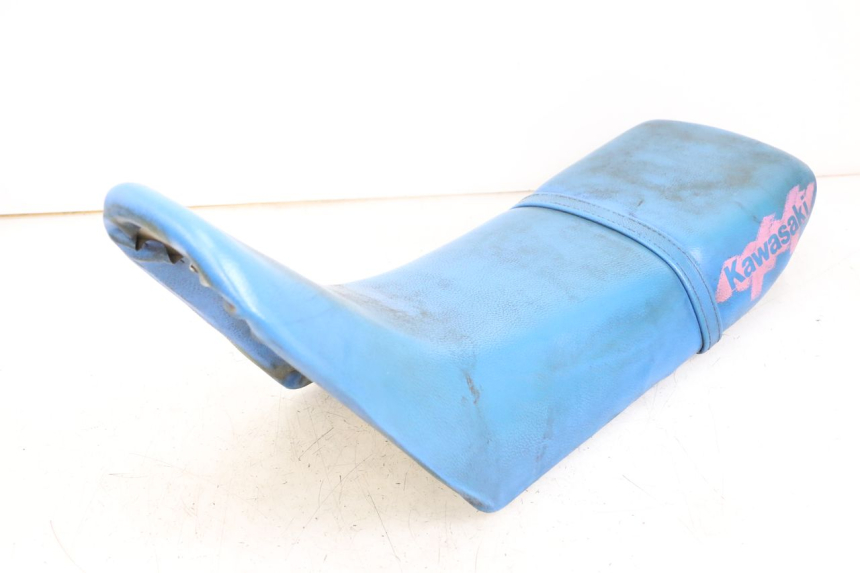 photo de SIEDZENIE KAWASAKI KDX 125 (1990 - 1991) - Zbliżenie komponentów