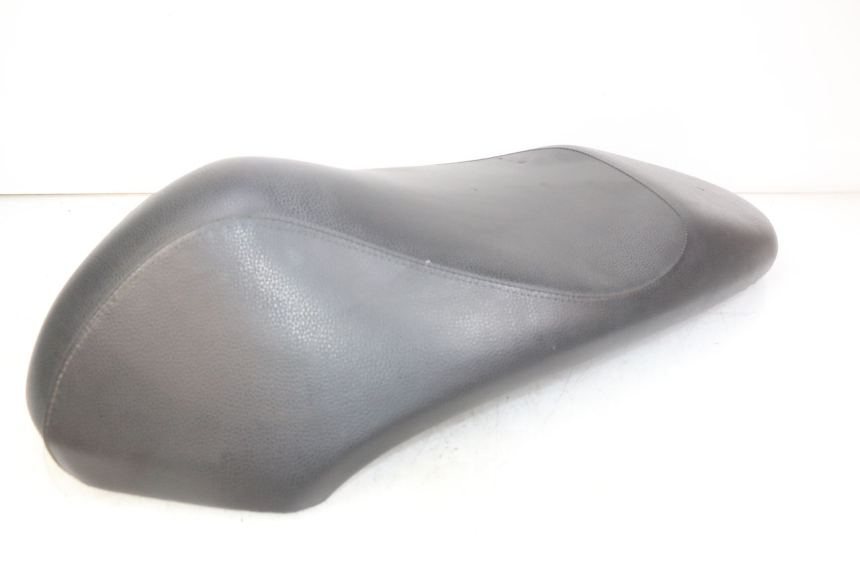 photo de SIEDZENIE PEUGEOT KISBEE 2T 50 (2010 - 2017) - Inny kąt widzenia