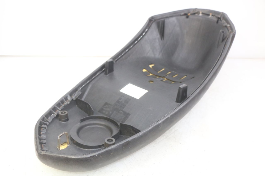 photo de SIEDZENIE PEUGEOT KISBEE 2T 50 (2010 - 2017) - Część sprawdzona