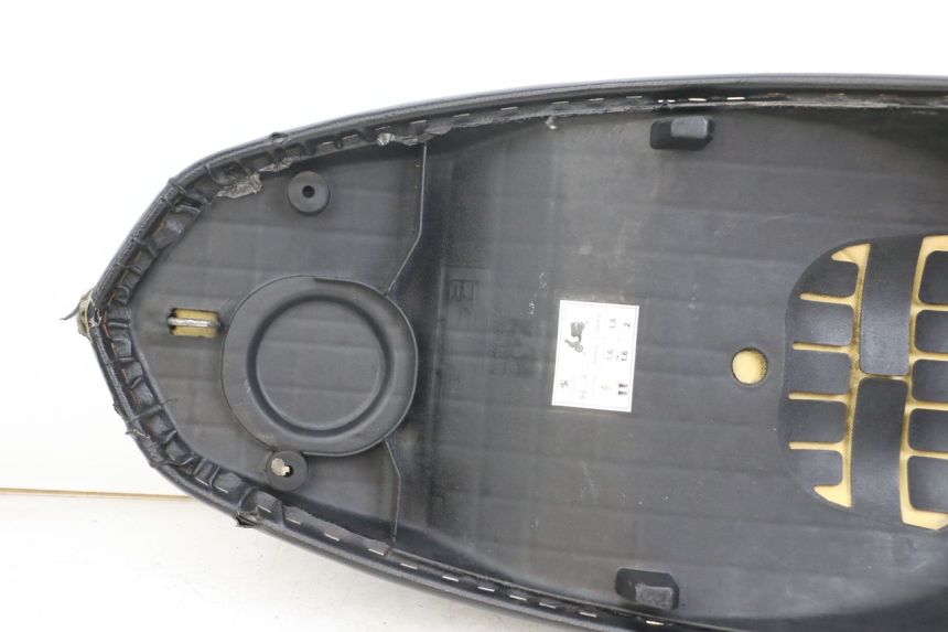 photo de SIEDZENIE PEUGEOT KISBEE 2T 50 (2018 - 2022) - Część sprawdzona