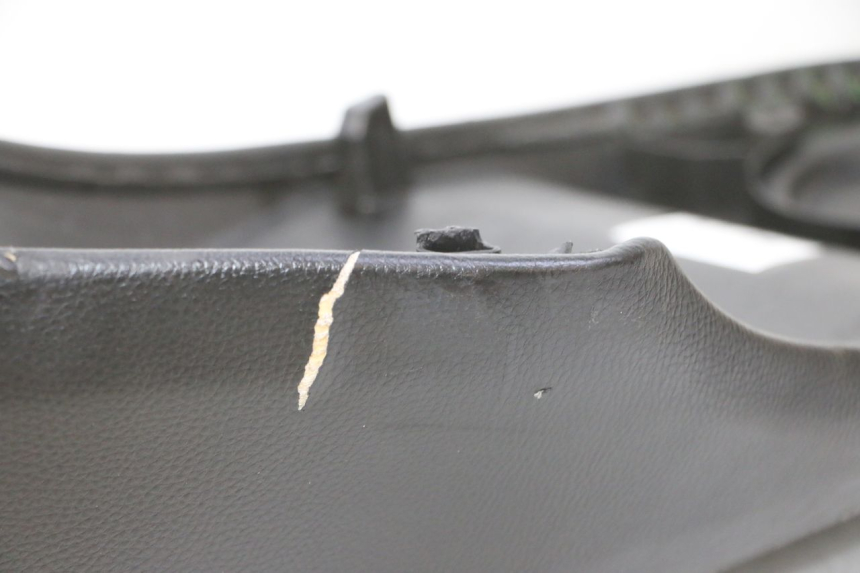 photo de SIEDZENIE PEUGEOT KISBEE 2T 50 (2010 - 2017) - Oznaczenia i referencje