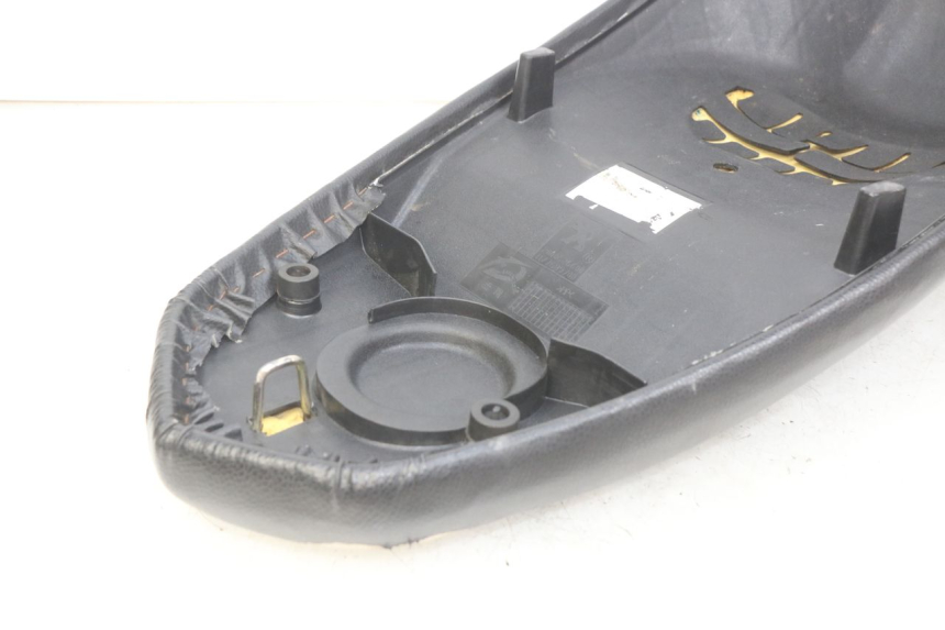 photo de SIEDZENIE PEUGEOT KISBEE 4T 50 (2010 - 2017) - Widok produktu