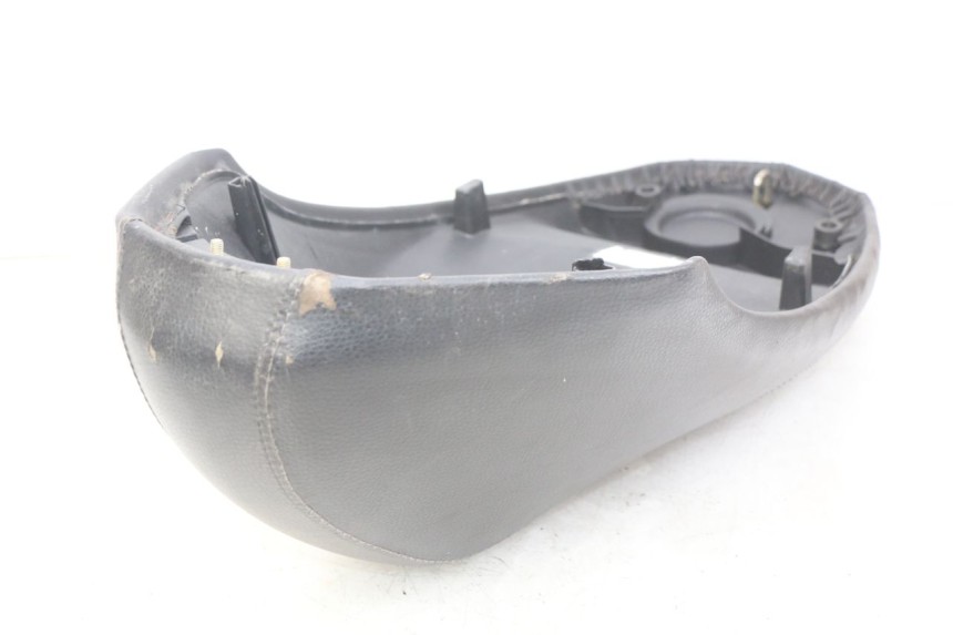 photo de SIEDZENIE PEUGEOT KISBEE 4T 50 (2010 - 2017) - Punkty mocowania