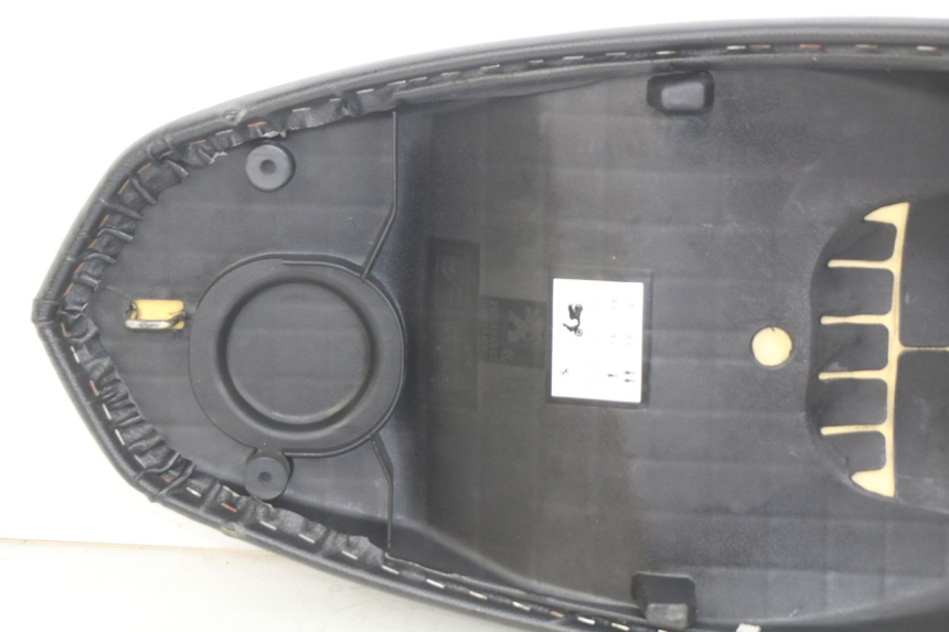 photo de SIEDZENIE PEUGEOT KISBEE 4T 50 (2018 - 2022) - Kontrola wizualna