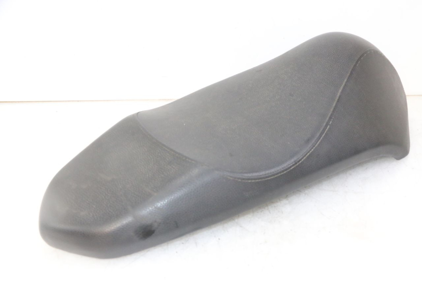 photo de SIEDZENIE PEUGEOT KISBEE 4T 50 (2018 - 2022) - Zoom stanu zużycia