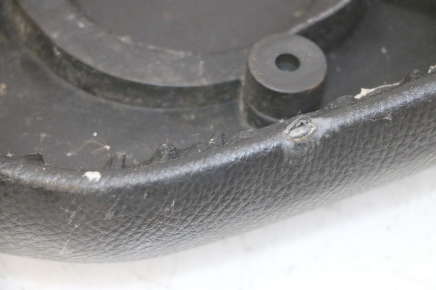 photo de SIEDZENIE PEUGEOT KISBEE 4T 50 (2018 - 2022) - Punkty mocowania