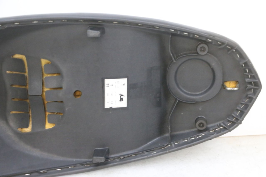 photo de SIEDZENIE PEUGEOT KISBEE 4T 50 (2018 - 2022) - Kontrola wizualna