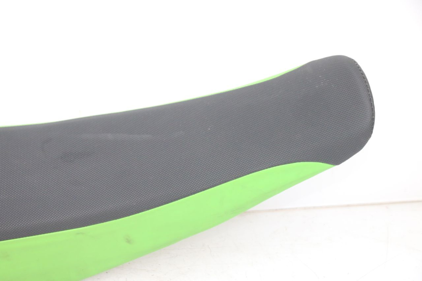 photo de SIEDZENIE KAWASAKI KXF KX-F 250 (2012 - 2014) - Struktura - zbliżenie