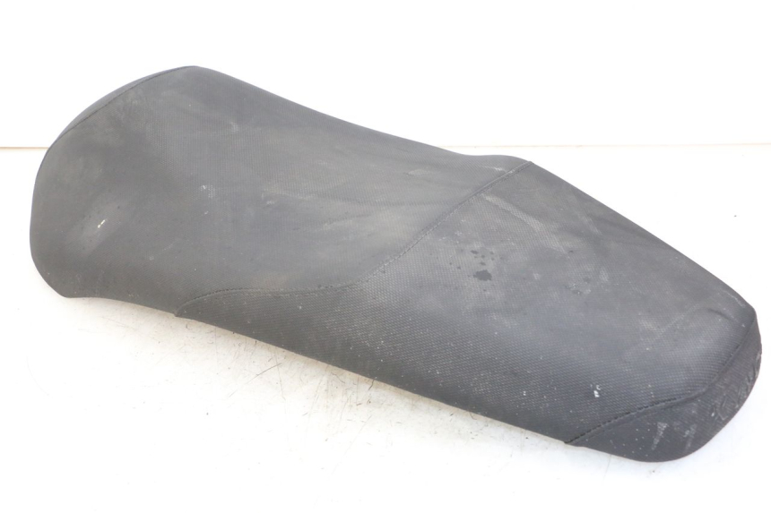 photo de SIEDZENIE KYMCO PEOPLE S 125 (2000 - 2008) - Oznaczenia i referencje