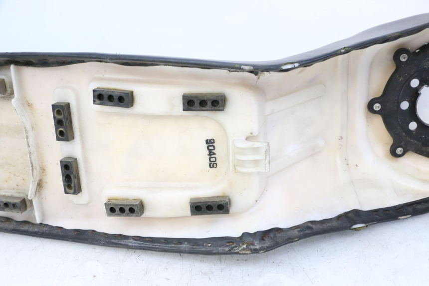 photo de SIEDZENIE KYMCO STRYKER OFF ROAD 125 (1999 - 2005) - Zbliżenie komponentów